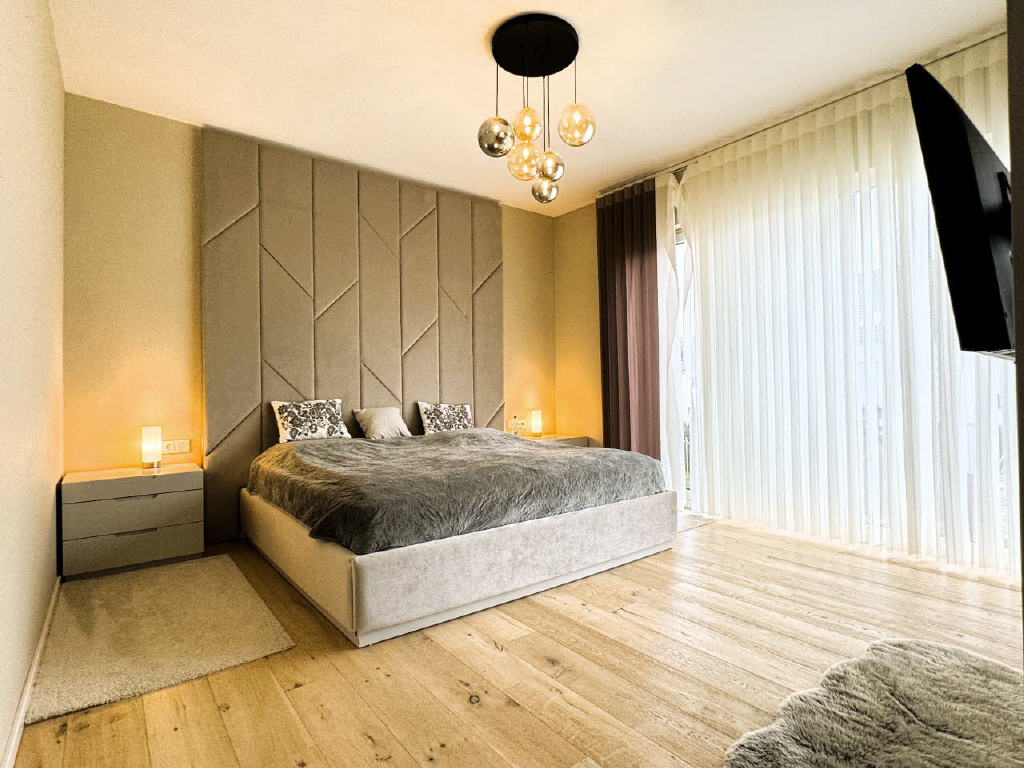 ELTERNSCHLAFZIMMER